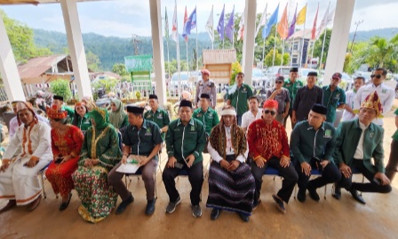 Diiringi Parade Budaya, PKB Morut Resmi Daftarkan 25 Bacaleg ke KPU