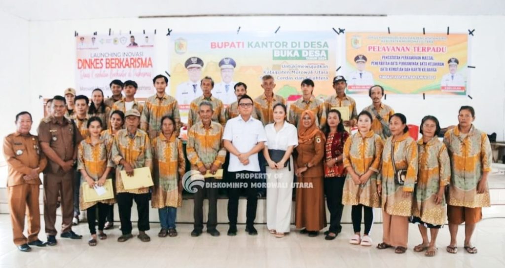 BUKA Desa, Bupati Morut Serahkan Akte Perkawinan Massal dan Launching Inovasi Kesehatan