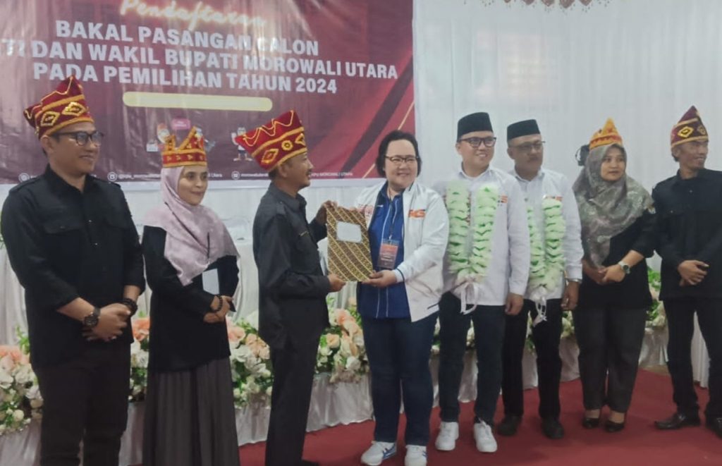 KPU Morowali Utara Terima Pendaftaran Paslon Delis-Djira