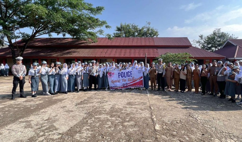 Satlantas Polres Morut Masuk Sekolah Sosialisasikan Tertib Berlalulintas