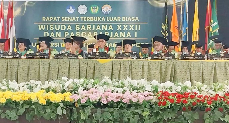 Momen Bersejarah, UNSIMAR Poso Gelar Wisuda Ke-33 dan Pascasarjana Perdana