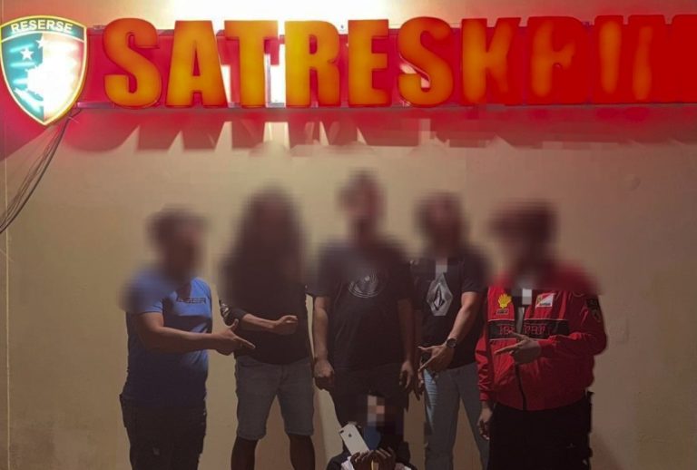 Gasak 3 Ponsel Saat Korban Makan Malam, Pria di Morut Diciduk Polisi