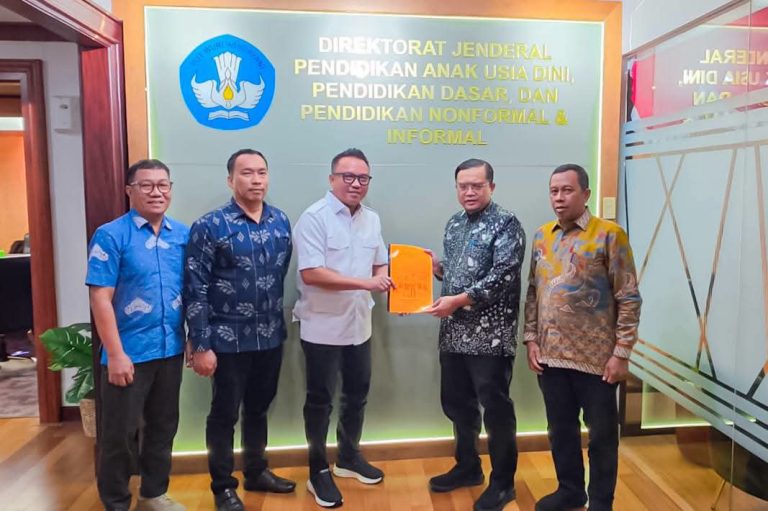 Bupati Delis Siapkan Generasi Industri Masa Depan, Perjuangkan Pembangunan Sekolah Nasional Terintegrasi