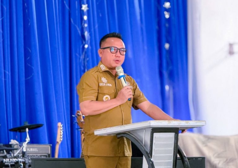 Bupati Delis Minta Pendeta Morowali Utara Bersatu: Jangan Saling Menjatuhkan