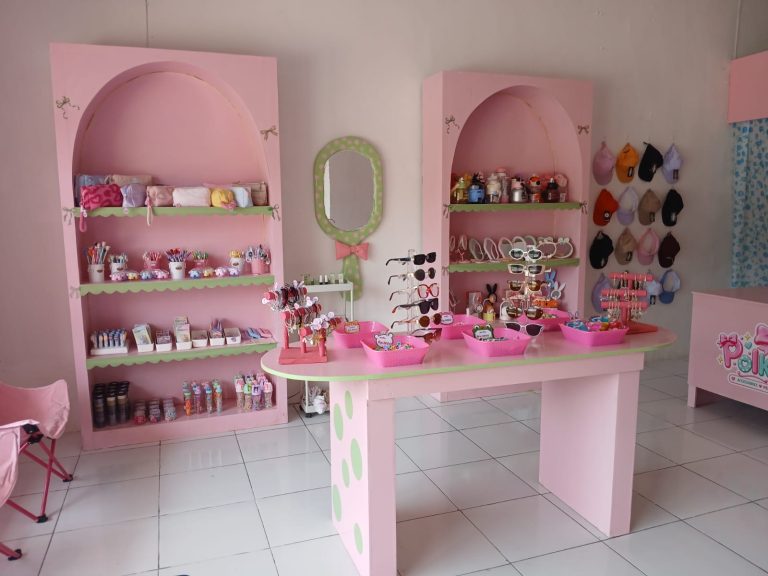 Polkadots Hadir di Poso, Surga Aksesori Remaja Kekinian